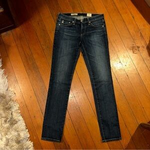 AG Jeans - The Stilt Cigarette Leg - Size 26, Barely Worn